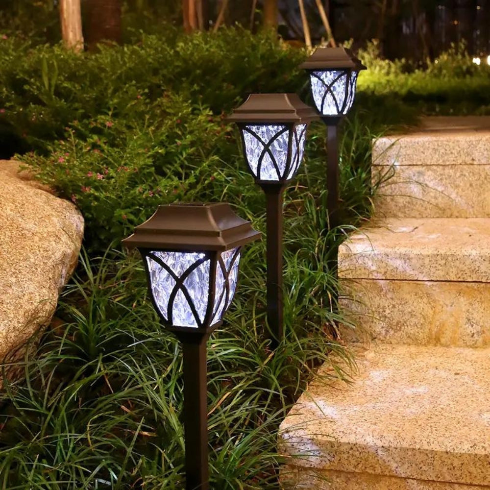 Lunara – Lanternes solaires élégantes et durables pour jardin
