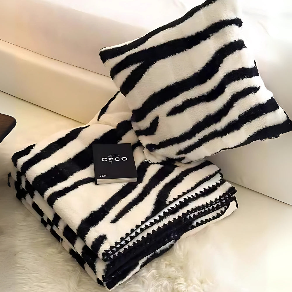 Lunara – Plaid en fausse fourrure texturée et réversible