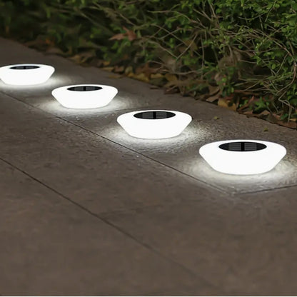 Solara – Balises solaires d’extérieur minimalistes et durables